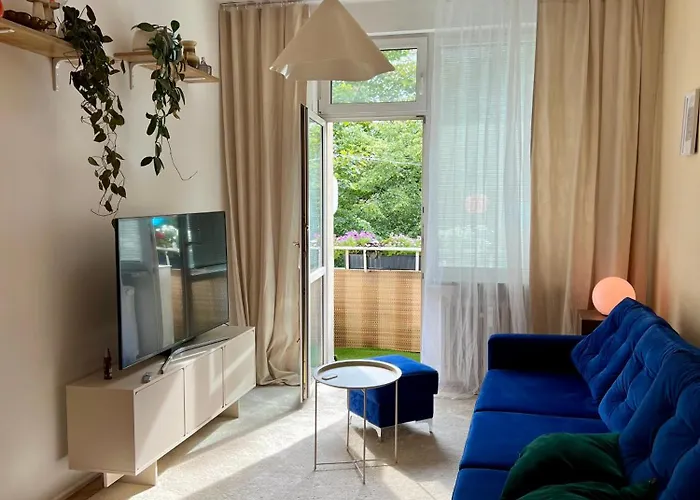 شقة Duze, Sloneczne I Spokojne Dwupokojowe Mieszkanie W Centrum Miasta فروتسواف