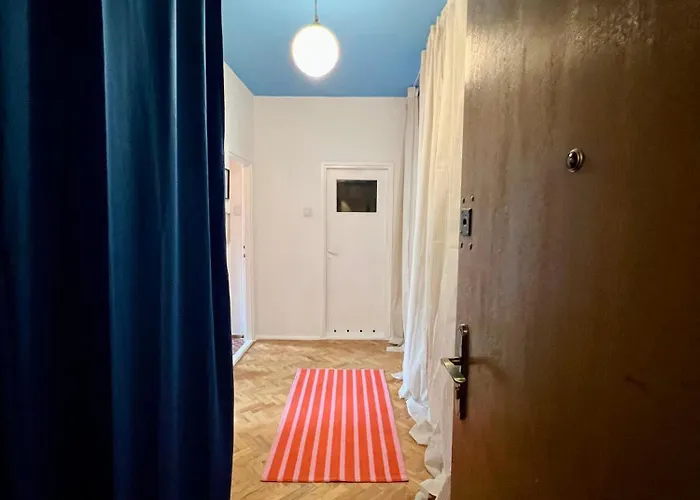 Duze, Sloneczne I Spokojne Dwupokojowe Mieszkanie W Centrum Miasta Apartment